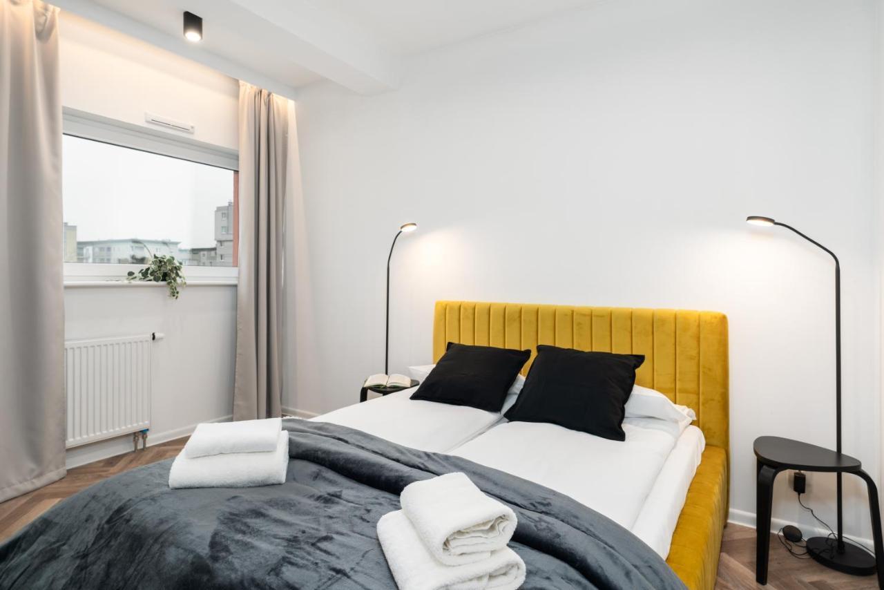 Loft Style Apartment Opienskiego Close To The Zurawiniec Nature Reserve By Noclegi Renters Poznań Extérieur photo